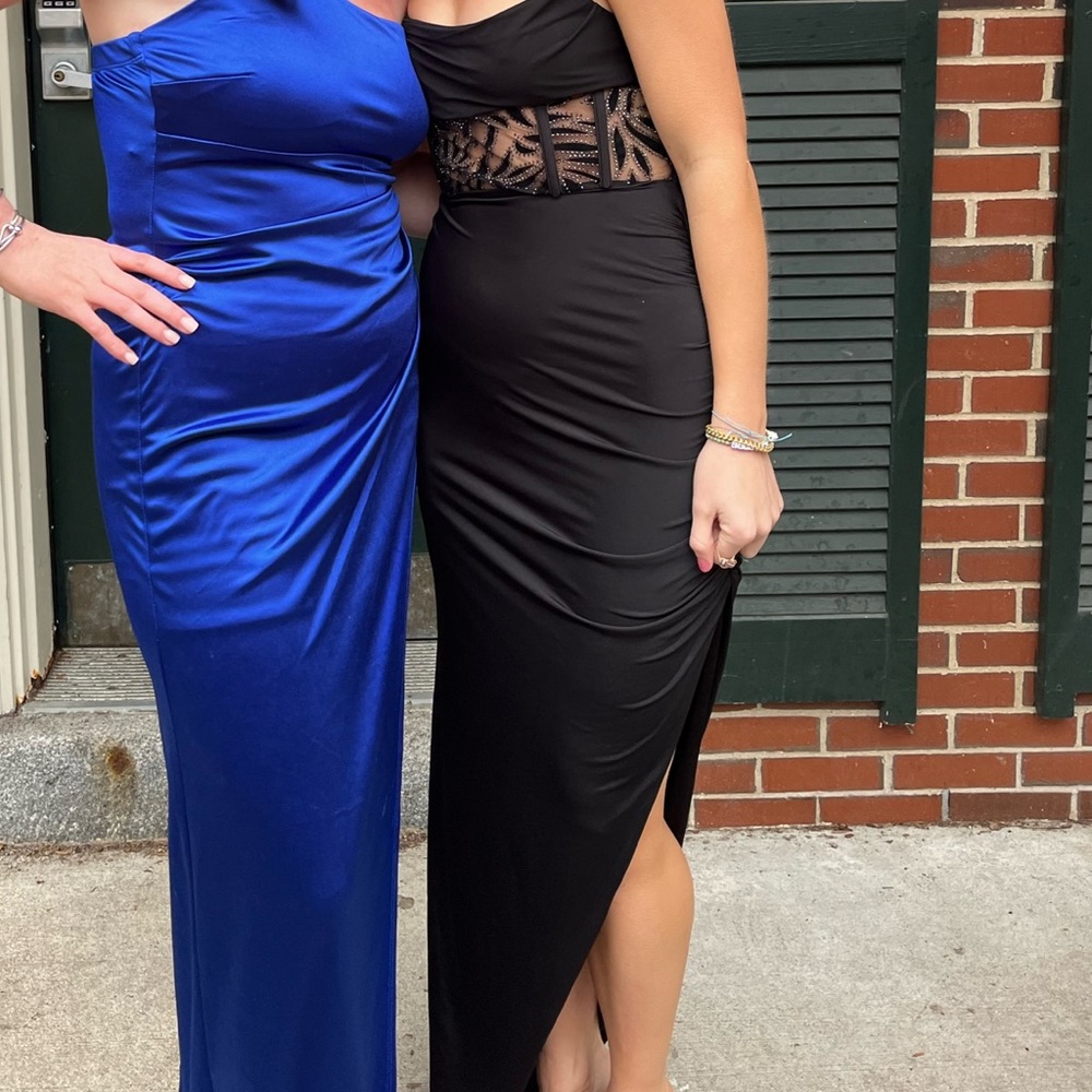 Black tie/ formal/ prom